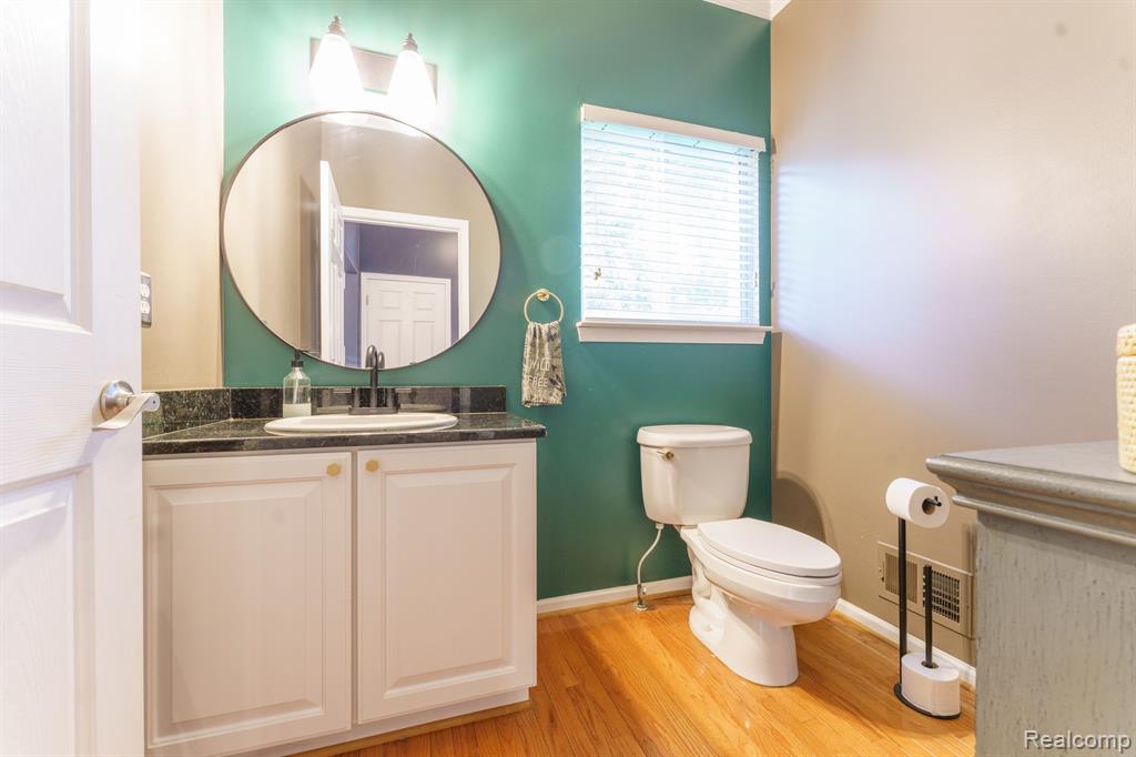 9005 LANTREE Drive, Howell, MI 48855 — Photo 8