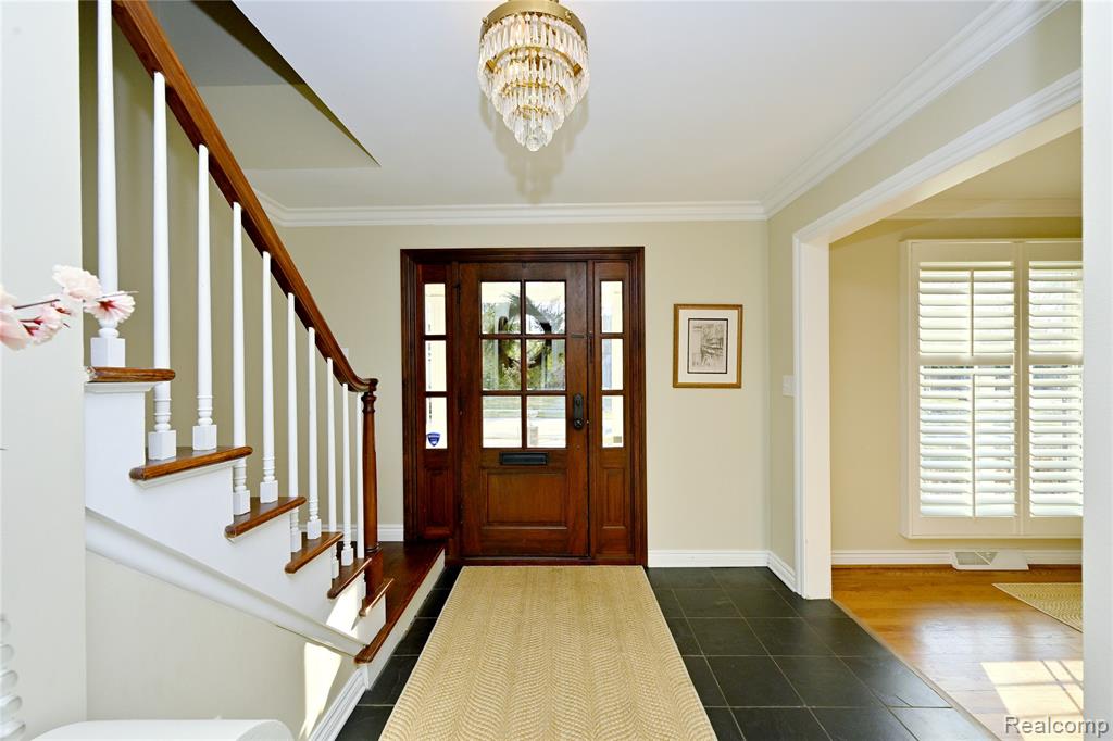 533 Westwood Drive, Birmingham, MI 48009 — Photo 3