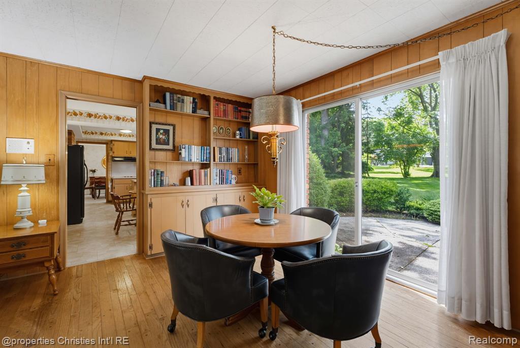 5600 Woodwind Drive, Bloomfield Hills, MI 48301 — Photo 16