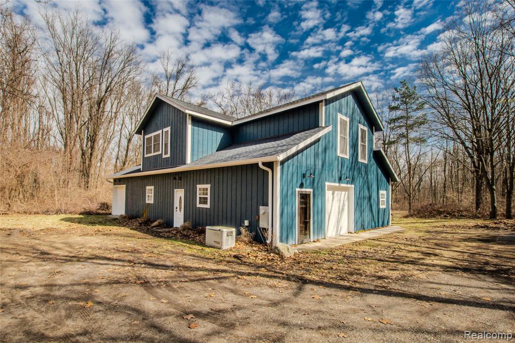 7841 Teahen Road, Brighton, MI 48116 — Photo 2