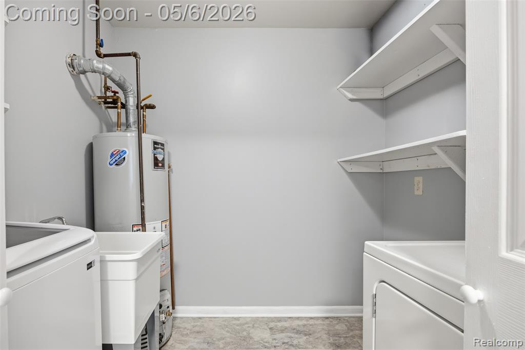 47 Rosebud Lane, Mount Clemens, MI 48043 — Photo 24