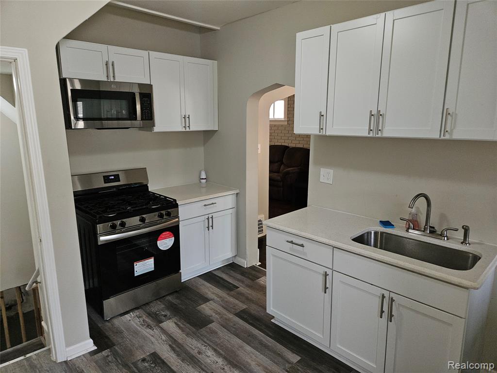 2844 Woodmere Street, Detroit, MI 48209 — Photo 8