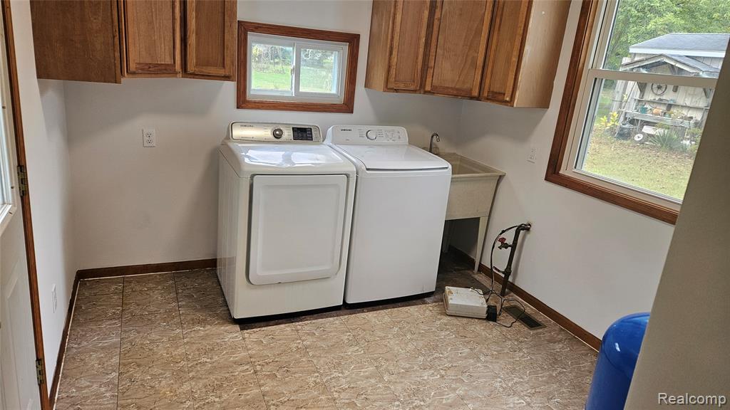 53540 W 12 Mile Road, Wixom, MI 48393 — Photo 8