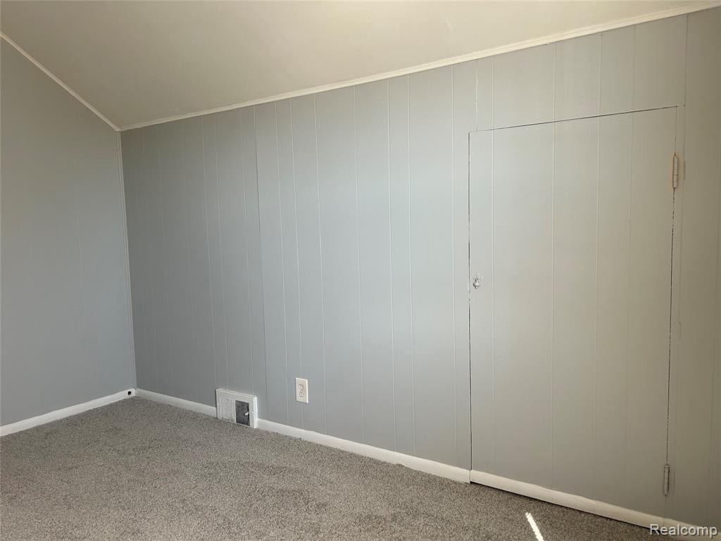 7546 Sterling, Center Line, MI 48015 — Photo 17