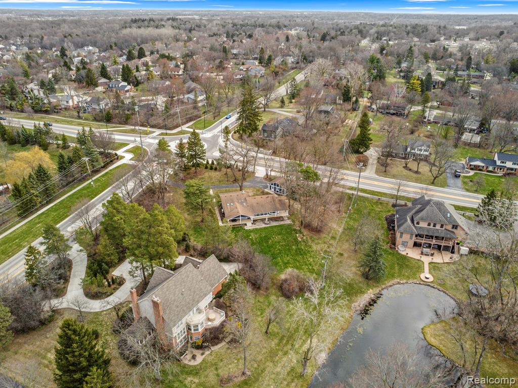 45401 W 9 Mile Road, Novi, MI — Photo 29
