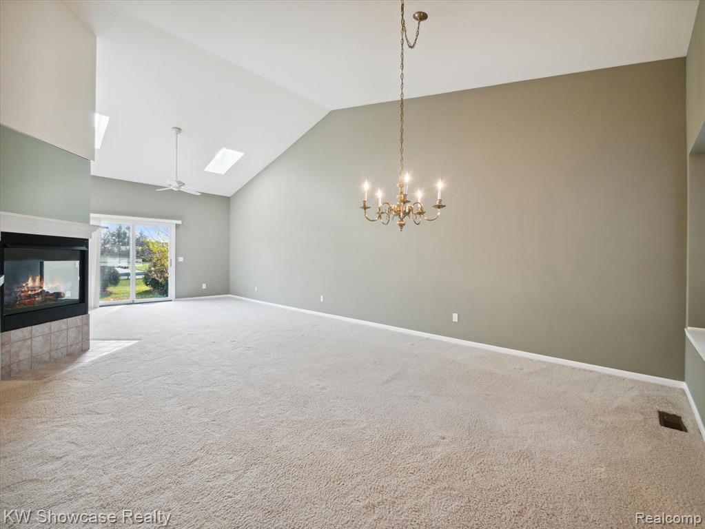 61011 EVERGREEN, South Lyon, MI 48178 — Photo 7