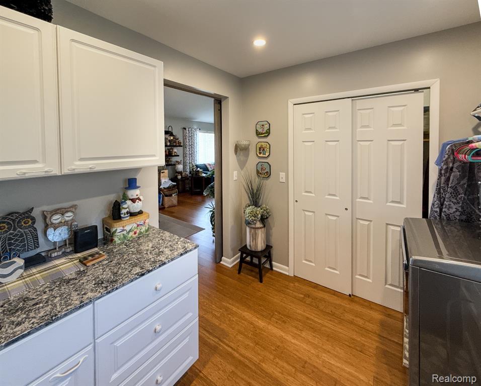 9032 W BRISTOL Road, Swartz Creek, MI 48473 — Photo 9