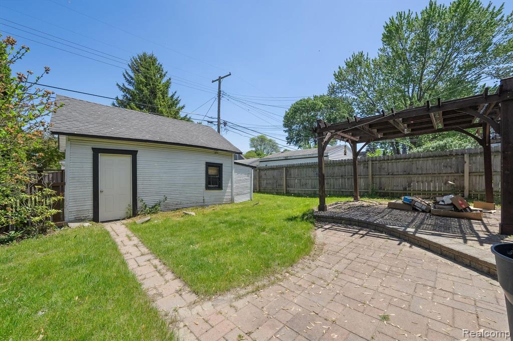601 S Kenwood Avenue, Royal Oak, MI 48067 — Photo 34