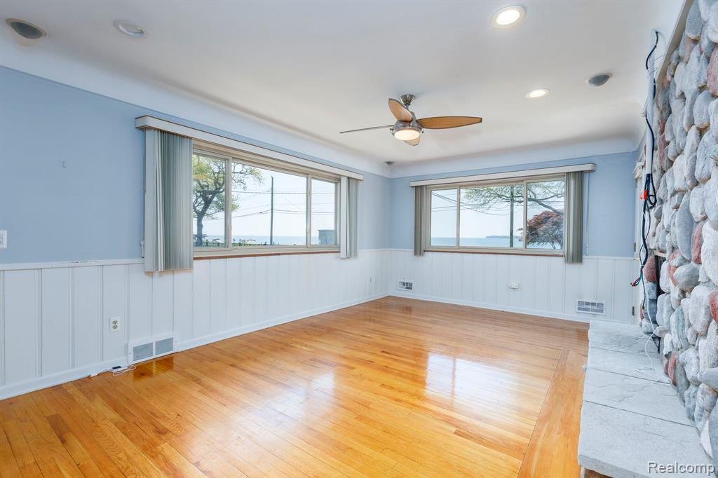 22606 Ardmore Park Drive, Saint Clair Shores, MI 48081 — Photo 20