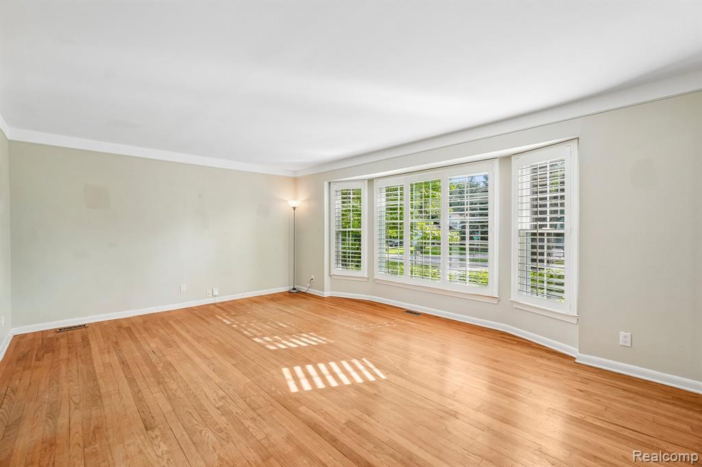 2675 Douglas Drive, Bloomfield Hills, MI 48304 — Photo 15