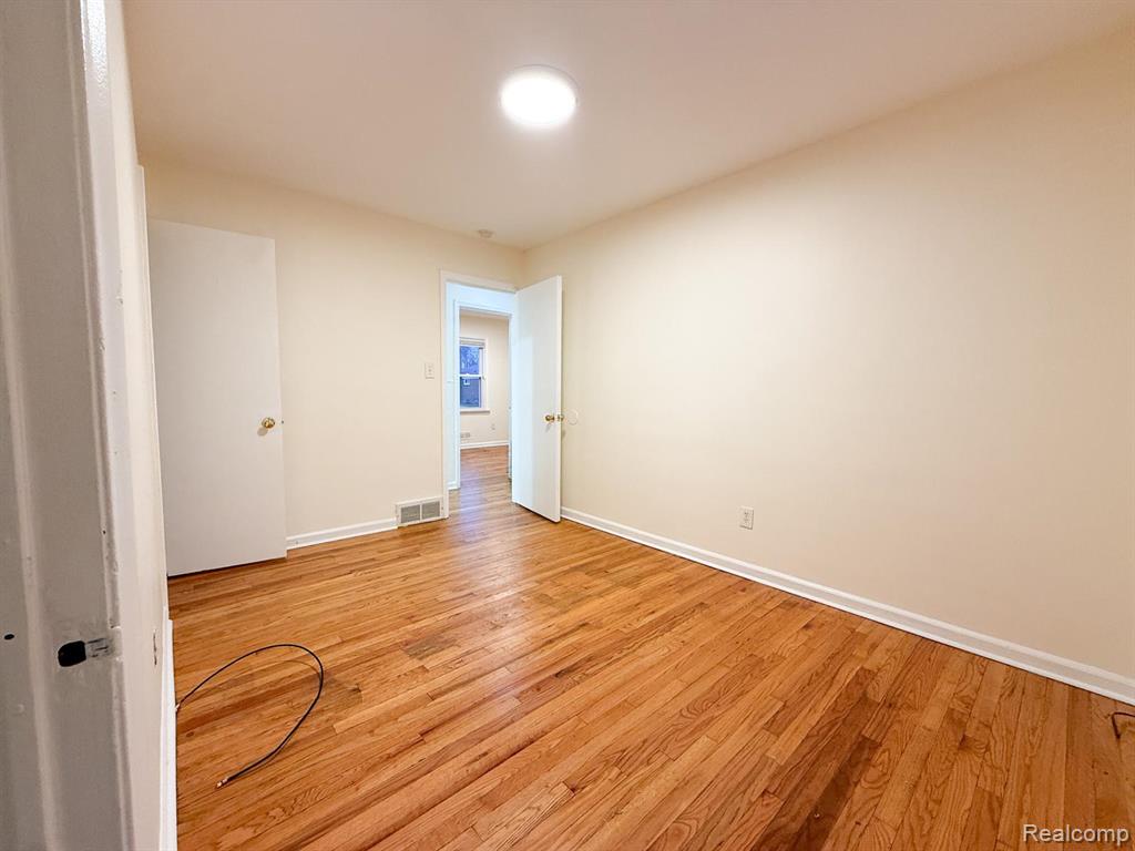 26235 Stollman Drive, Inkster, MI 48141 — Photo 11