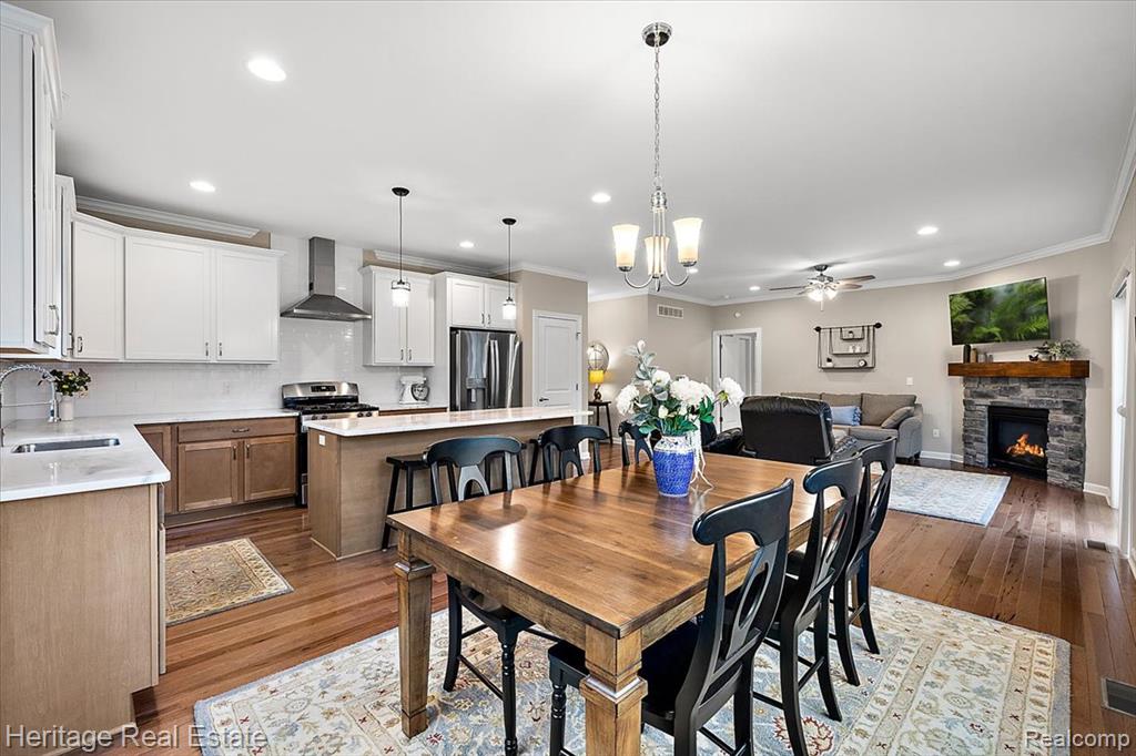 6231 Leighland Drive, Grand Blanc, MI 48439 — Photo 4
