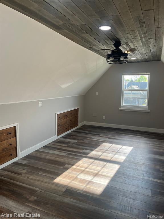 7479 CEDAR, Goodrich Vlg, MI — Photo 13