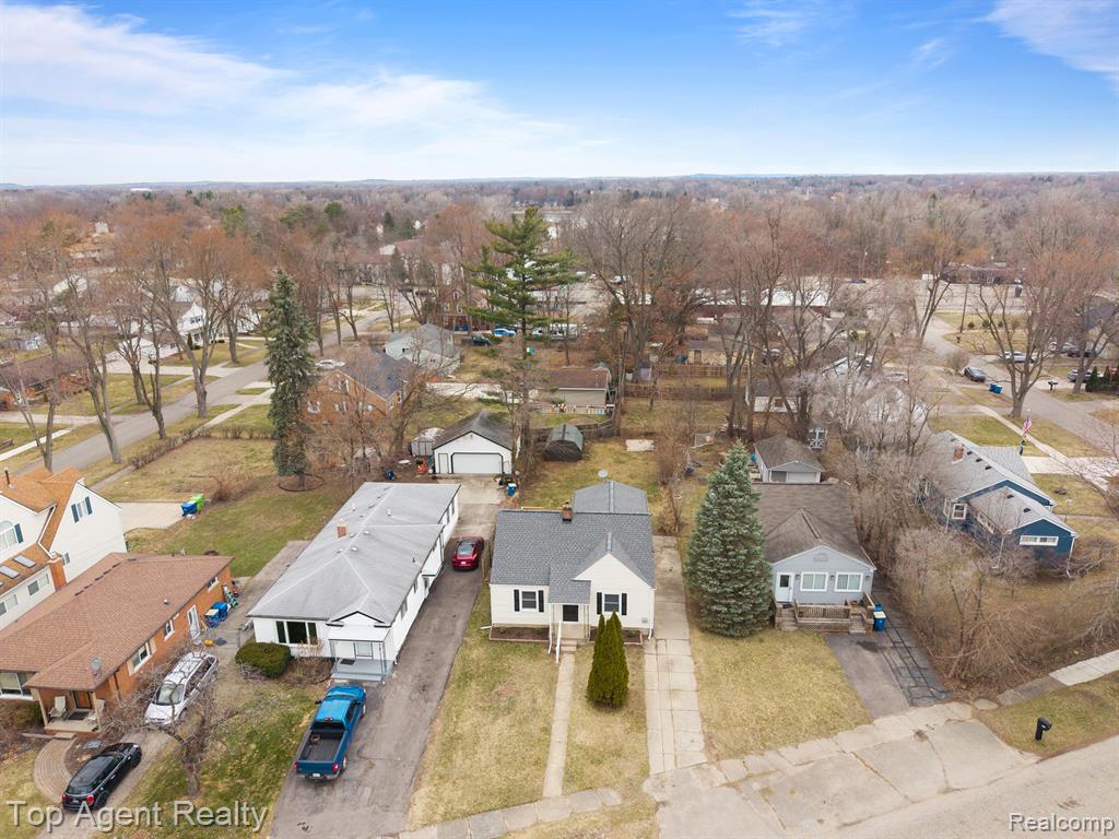 3986 BEECHGROVE Drive, Waterford, MI 48328 — Photo 27