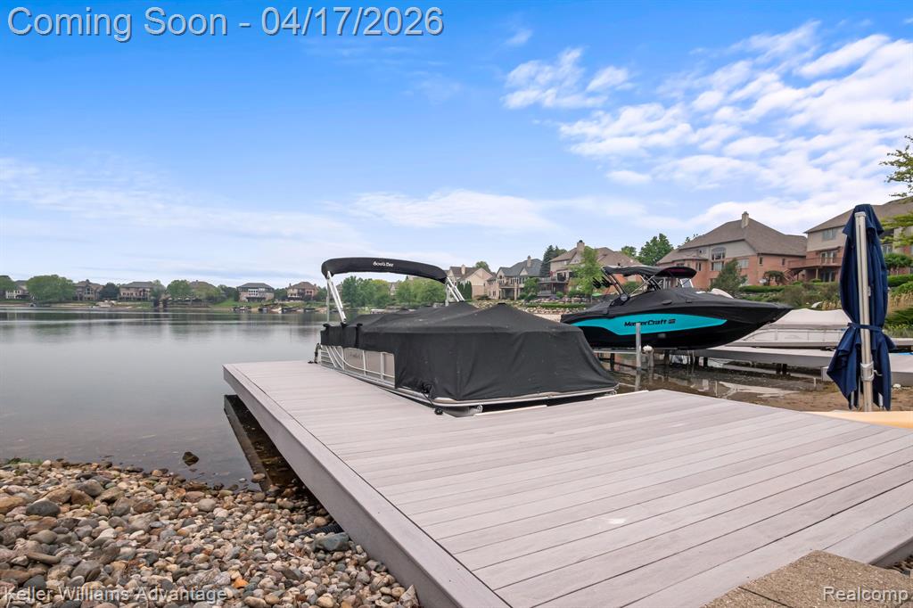 10993 Stoney Point Drive, South Lyon, MI, 48178