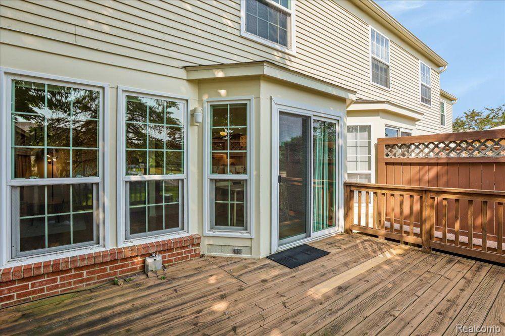 1653 Bennington Court, Canton, MI 48188 — Photo 32