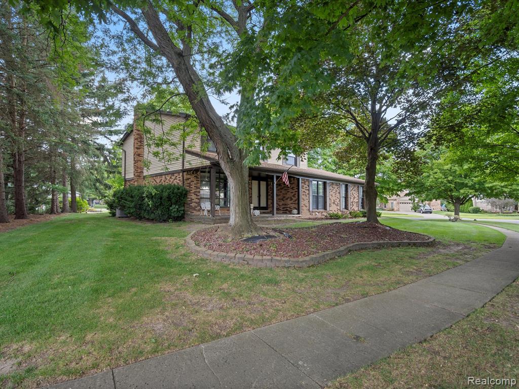 47202 WARWICK, Shelby Twp, MI 48315 — Photo 29