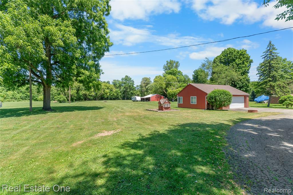 50000 Willis Road, Belleville, MI 48111 — Photo 33