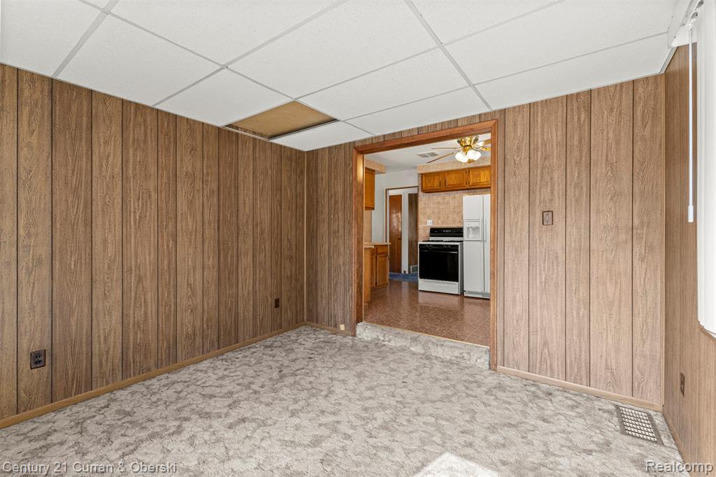 6415 Weddel Street, Taylor, MI 48180 — Photo 10