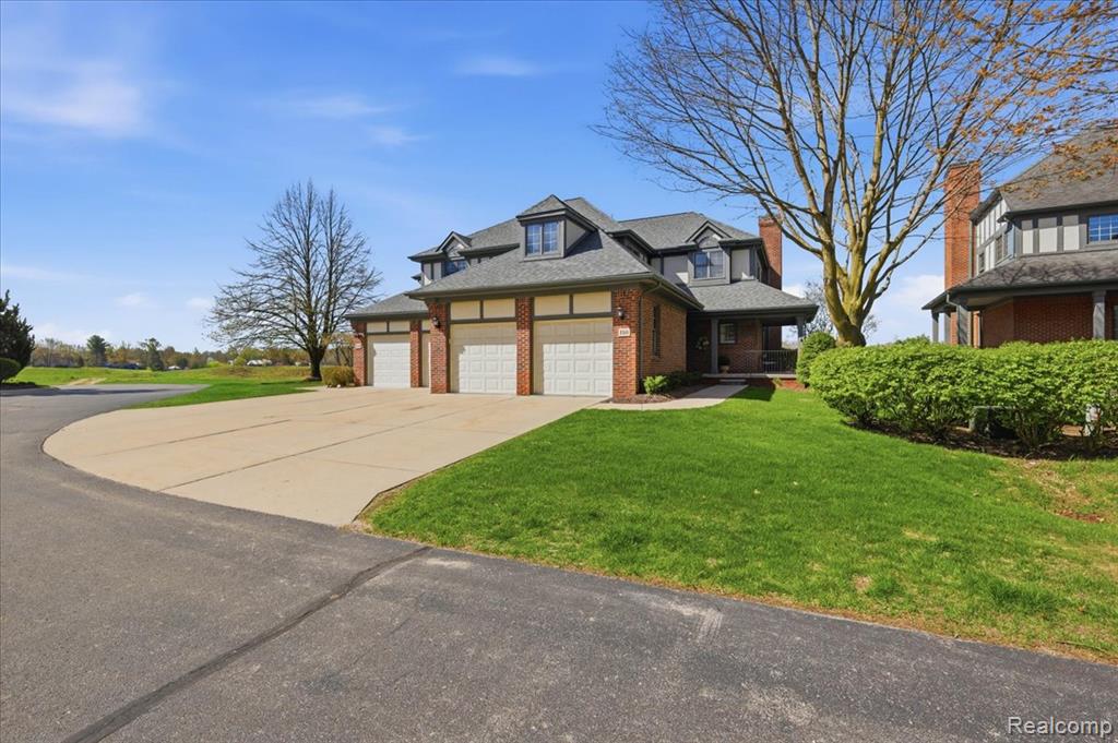 150 Burniah Lane, Lake Orion, MI 48362 — Photo 29
