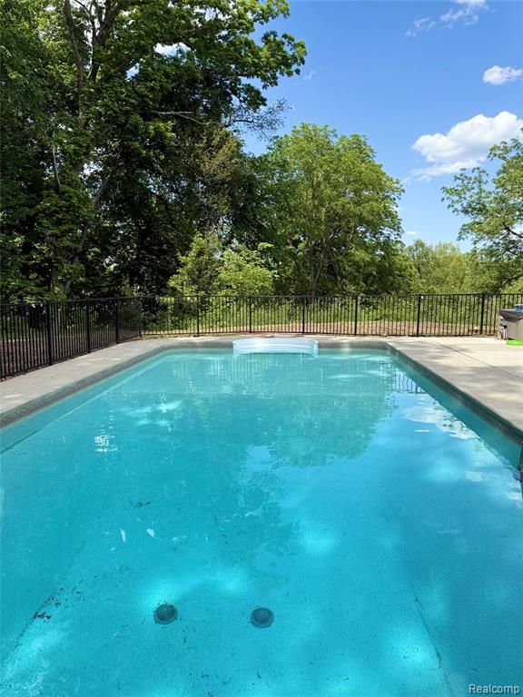 2929 Acorn Lane, Howell, MI 48843 — Photo 31