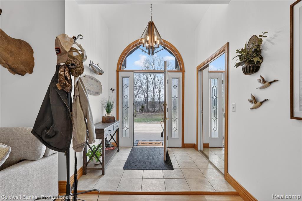 10310 Sharp Road, Swartz Creek, MI 48473 — Photo 2