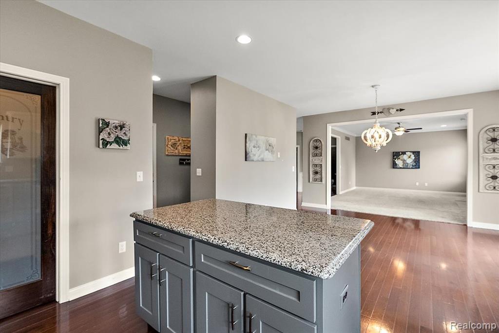 50216 Ashperton Drive, Macomb, MI 48044 — Photo 12
