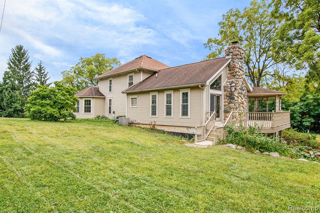 9001 Bergin Road, Howell, MI 48843 — Photo 45