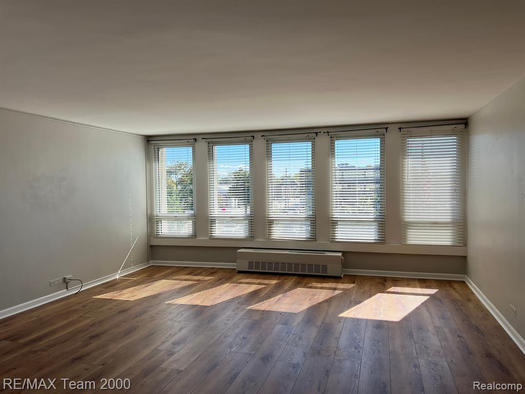 22700 GARRISON Street, 206, Dearborn, MI 48124 — Photo 3