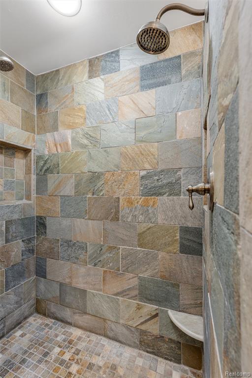 793 Box Canyon Court, Rochester Hills, MI 48309 — Photo 36