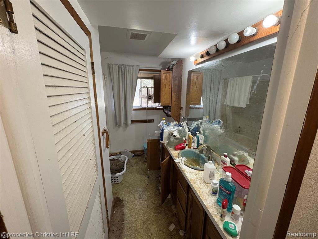 23948 E Le Bost Drive, Novi, MI — Photo 6