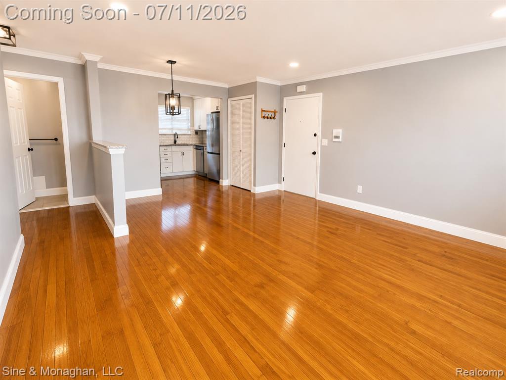 433 Miller Avenue, 203, Rochester, MI 48307 — Photo 3