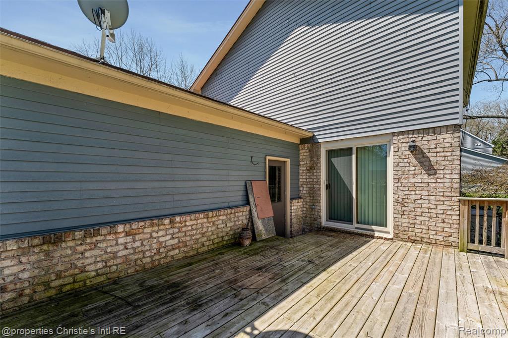 7514 Olde Sturbridge Trail, Clarkston, MI 48348 — Photo 27