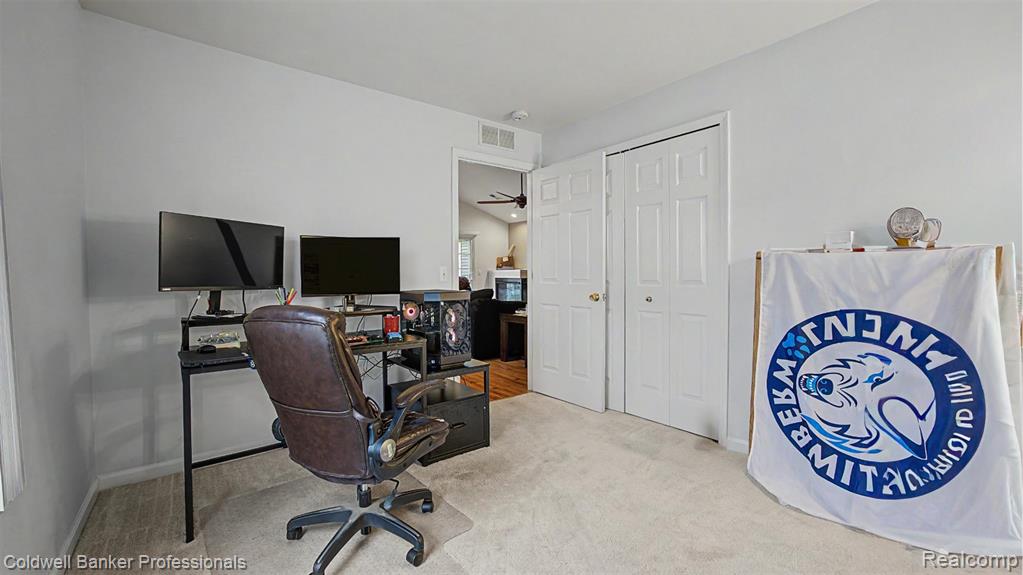 54762 Monarch Drive, Utica, MI 48316 — Photo 27