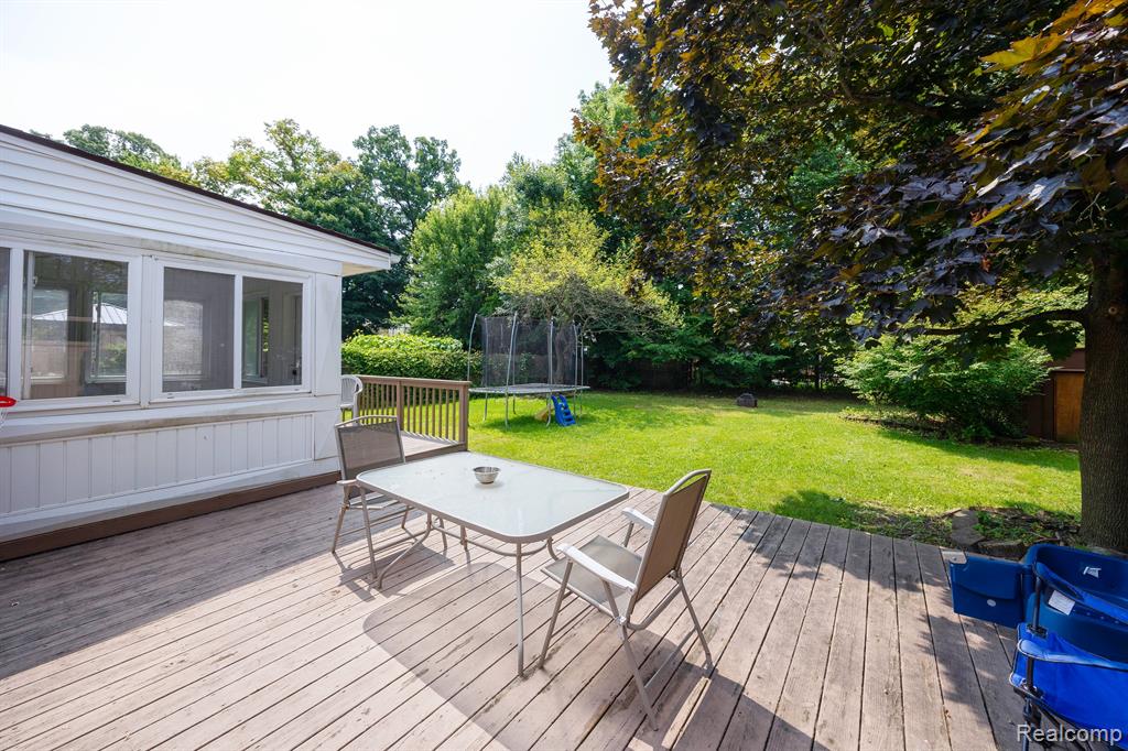 43479 Proctor Road, Canton, MI 48188 — Photo 9