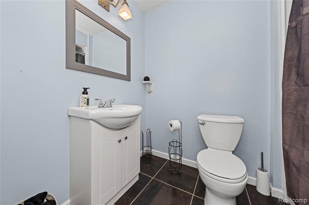 15005 Wildbrook Drive, Van Buren, MI 48111 — Photo 33