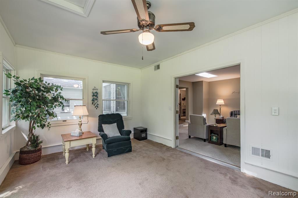 4154 Knollwood Drive, Grand Blanc, MI 48439 — Photo 22