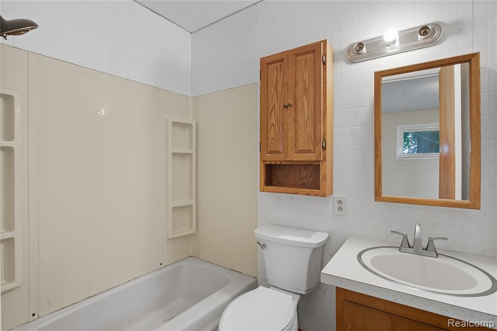 8620 Milan Oakville Road, Milan, MI 48160 — Photo 33
