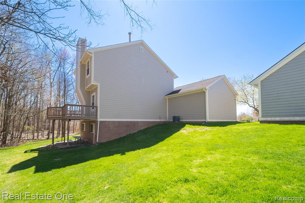 41474 Cornell Drive, Novi, MI 48377 — Photo 7