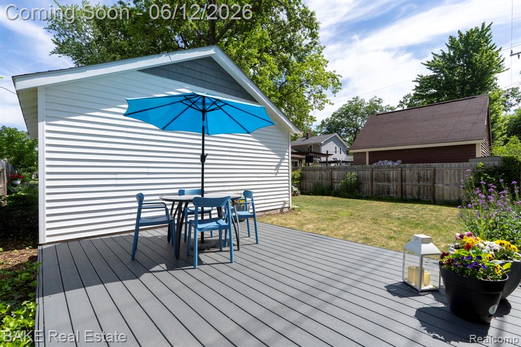 675 W Hazelhurst Street, Ferndale, MI 48220 — Photo 12