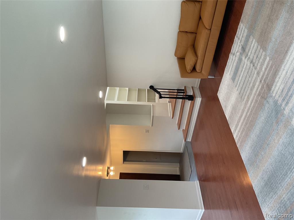 7070 Riverstone Road, West Bloomfield, MI — Photo 17