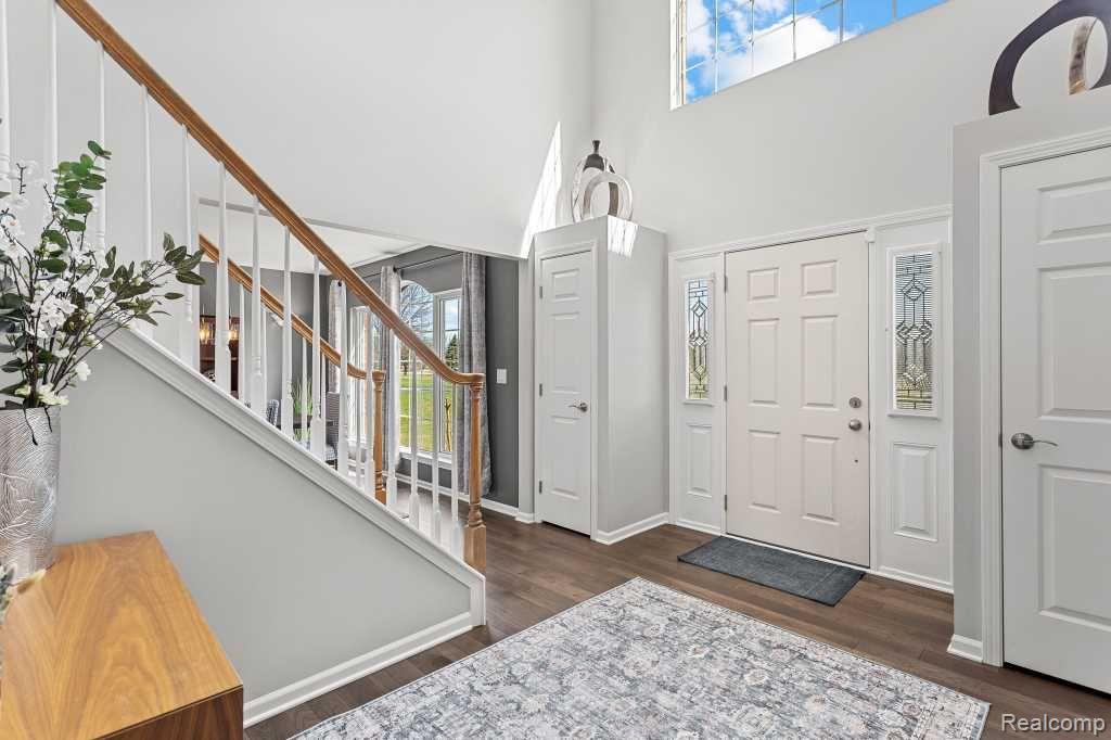 6082 VINEYARD Avenue, Ann Arbor, MI 48108 — Photo 5