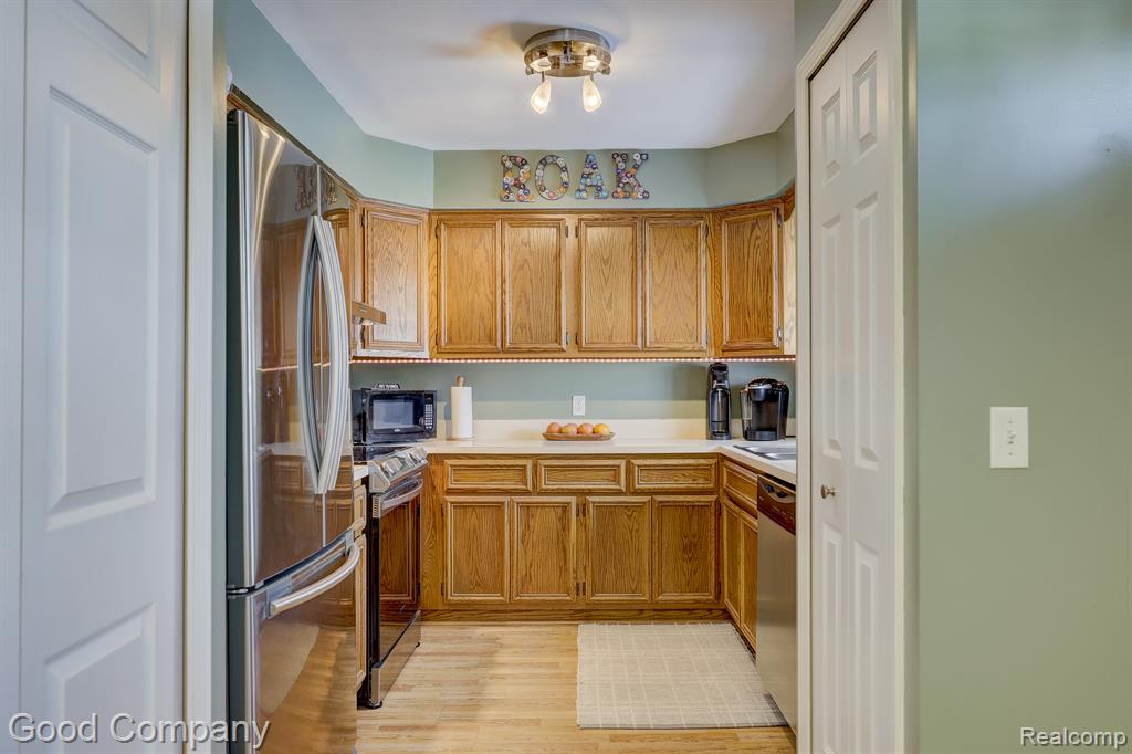 4408 Rochester Road, Royal Oak, MI 48073 — Photo 13