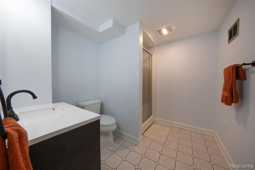2138 Gratiot Boulevard, Marysville, MI 48040 — Photo 20