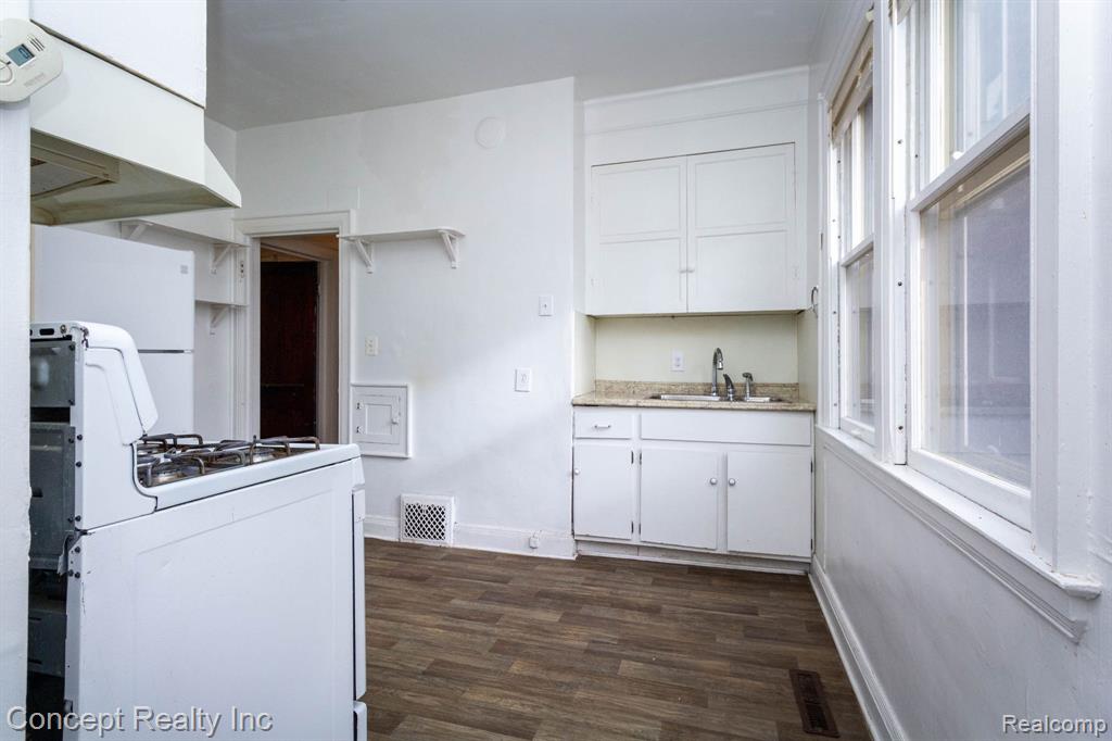 1461 Clark Street, Detroit, MI 48209 — Photo 13