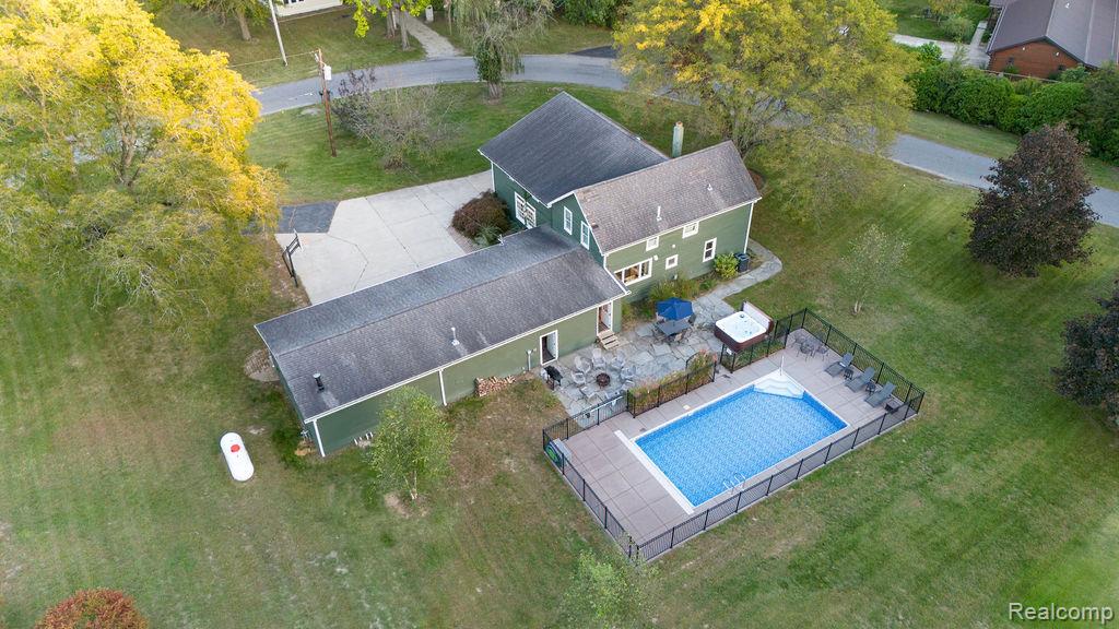 9695 Community Hall Road, Union Pier, MI 49129 — Photo 40