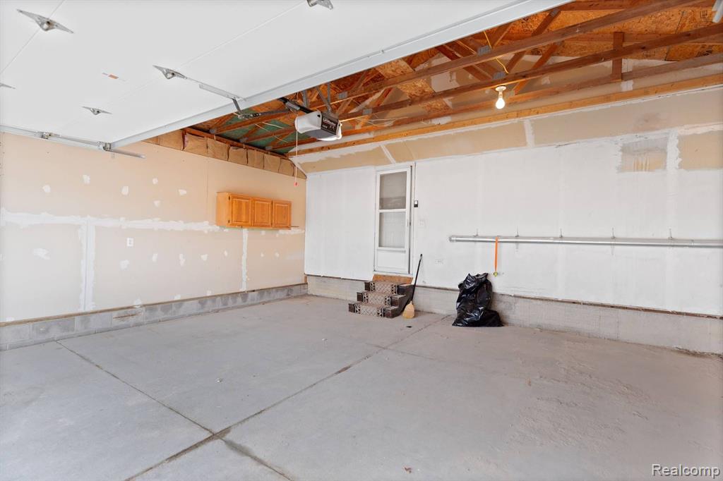78037 DELAND Road, Richmond, MI 48062 — Photo 32