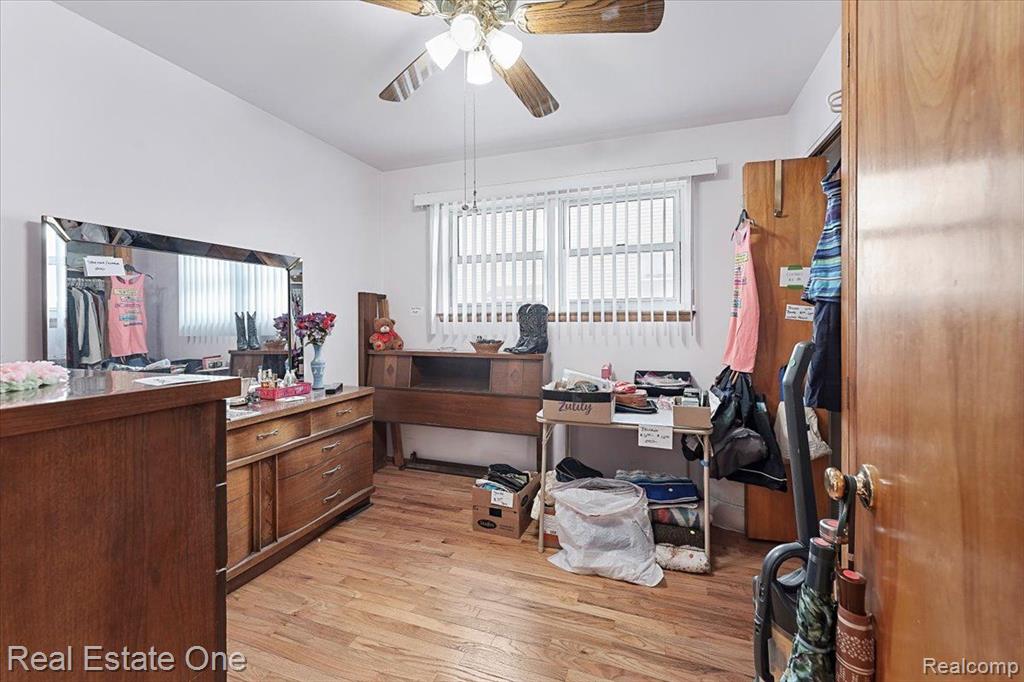 922 5TH Street, Wyandotte, MI 48192 — Photo 11