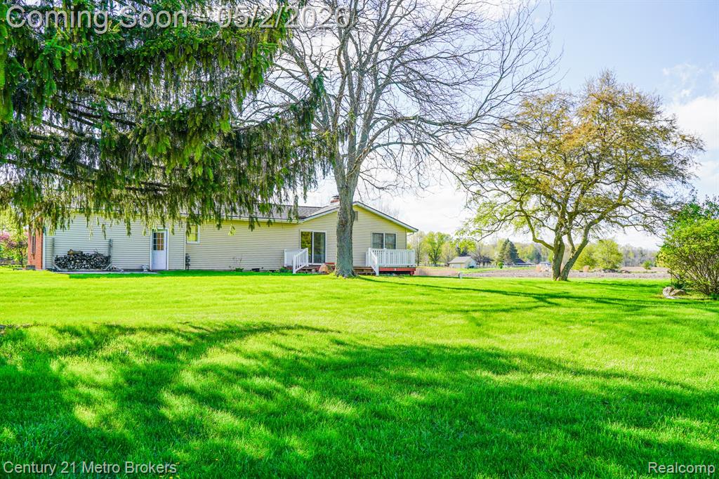 5164 Pinecone Drive, Lapeer, MI 48446 — Photo 22