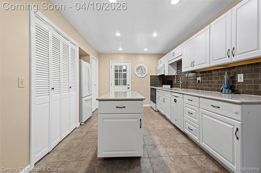 3518 Lightle Road, Clyde, MI 48049 — Photo 15